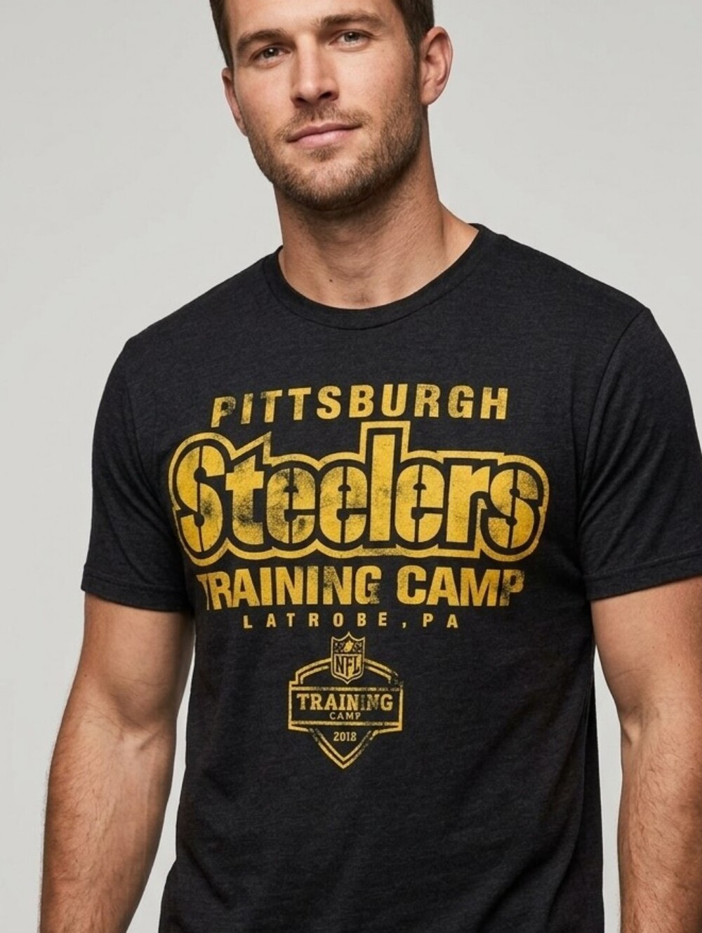 Pittsburgh Steelers black and gold t-shirt. Vintage Training Camp. 💯 Cotton